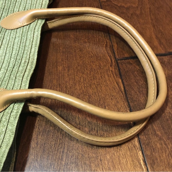 NWT straw tote - lined - Picture 5 of 9